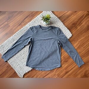 Lululemon Women’s Love Long Sleeve Shirt 6-8